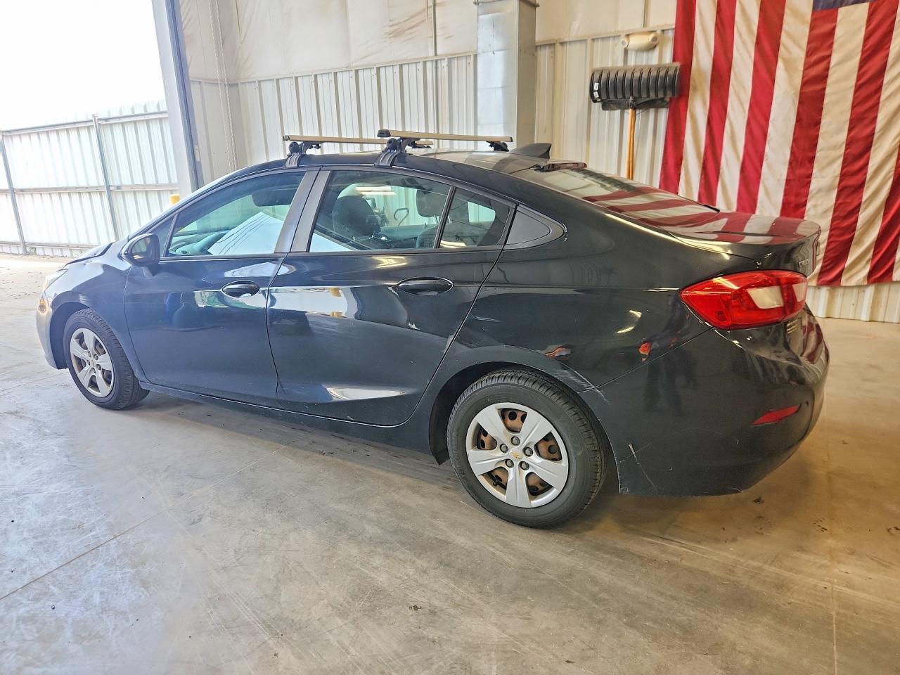 2017 Chevrolet Cruze - zdjęcie 2
