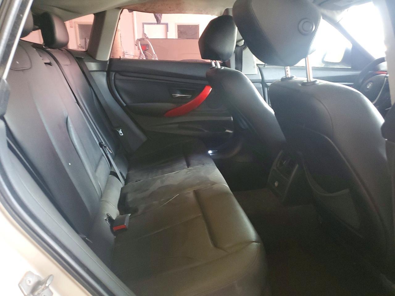 2014 BMW Seria 3 328i - zdjęcie 10