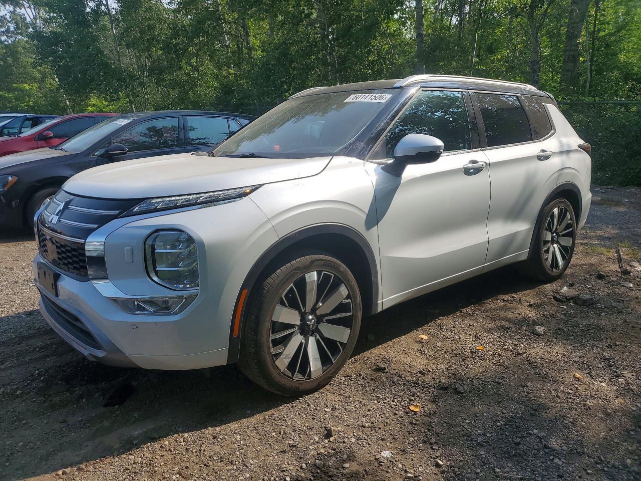 2025 Mitsubishi Outlander Sel - zdjęcie główne