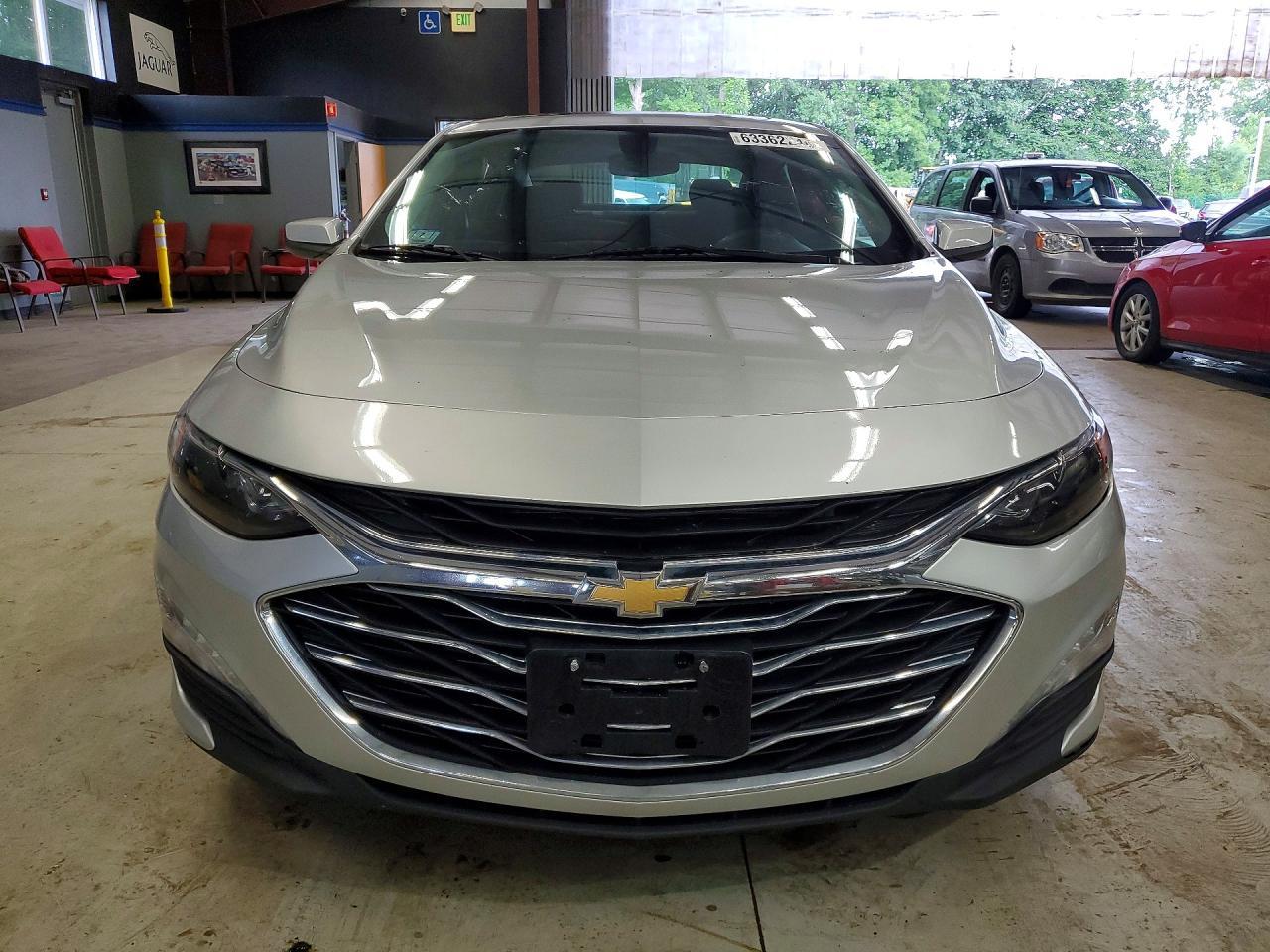 2021 Chevrolet Malibu Lt - zdjęcie 5