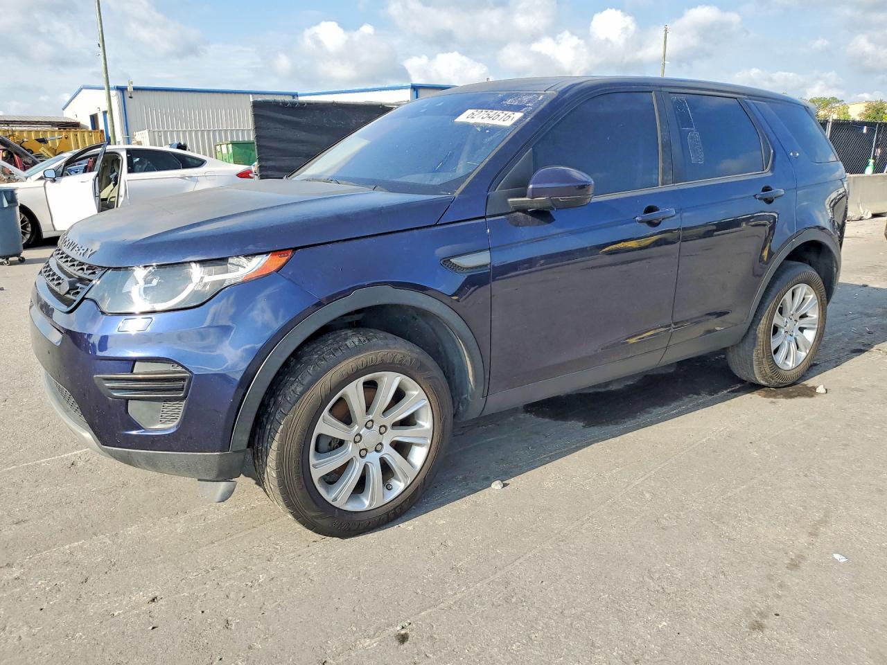 2019 Land Rover Discovery Sport Se - zdjęcie główne