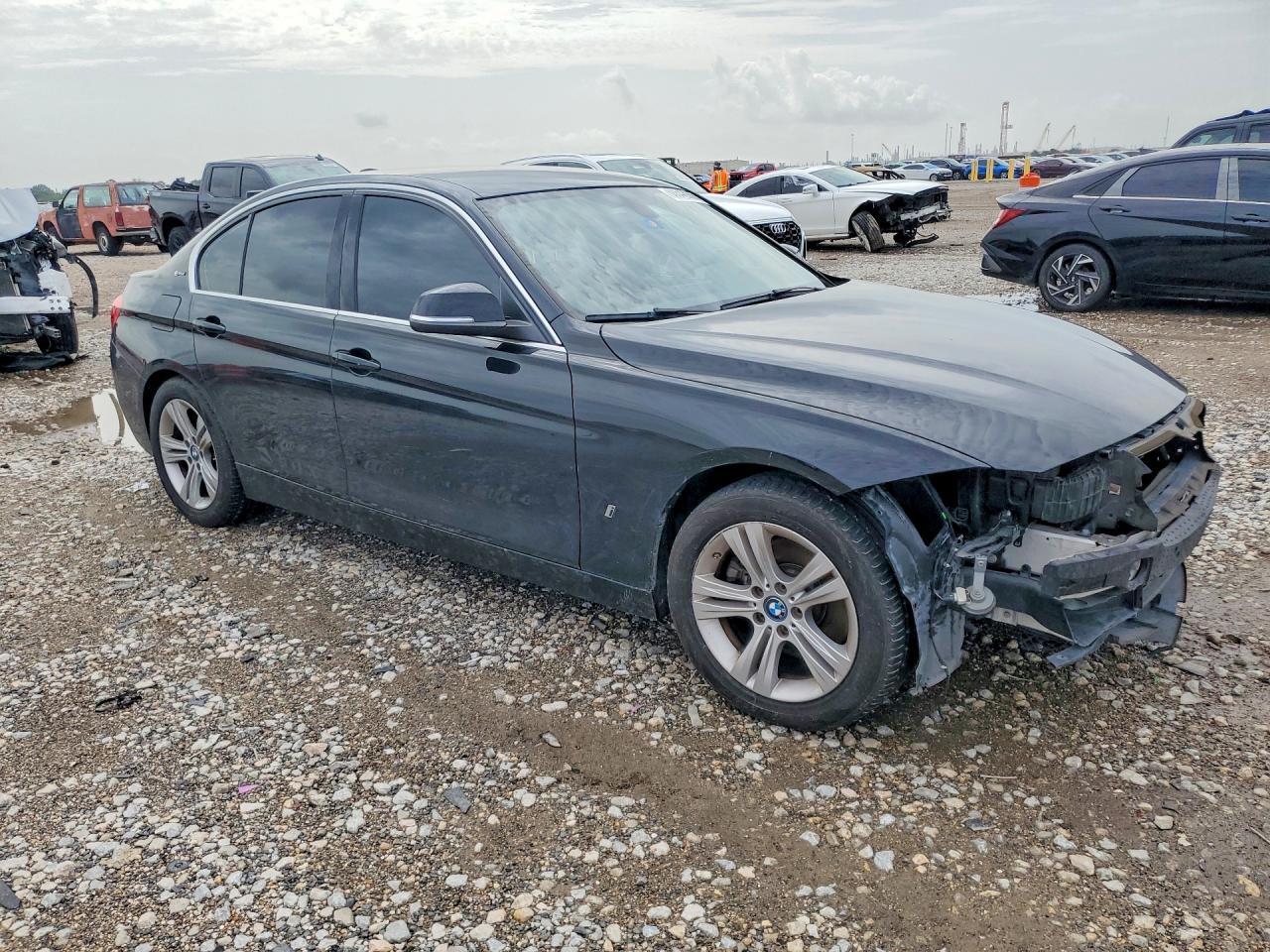 2018 BMW 330E - zdjęcie 4