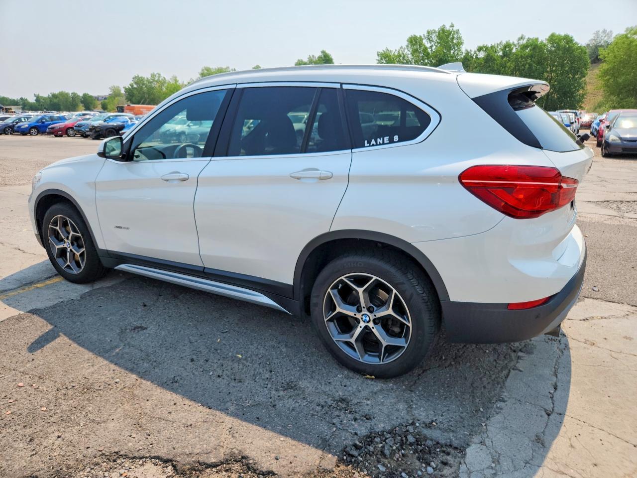 2016 BMW X1 xDrive28I - zdjęcie 2