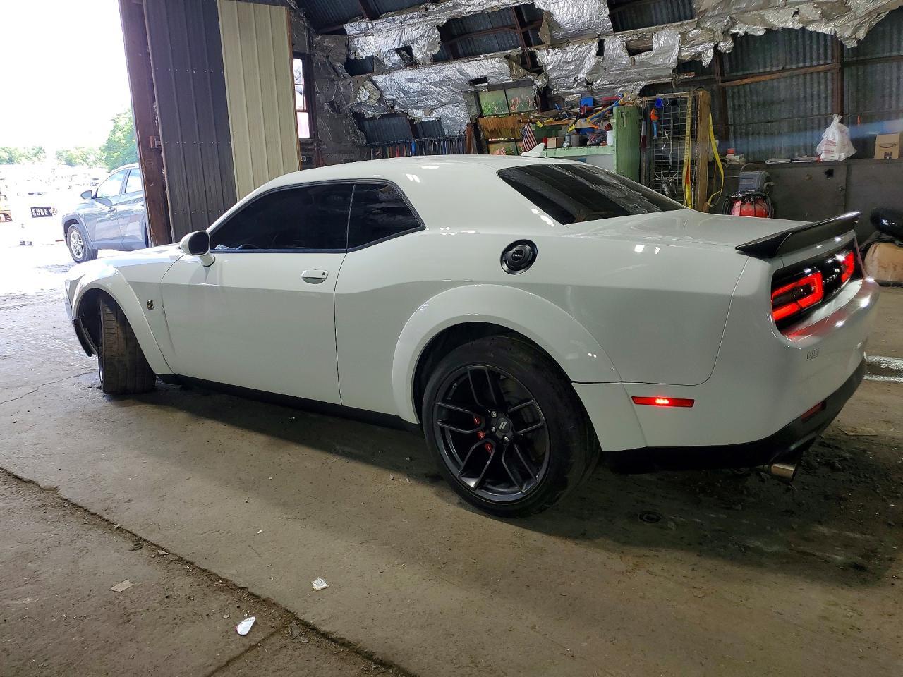 2021 Dodge Challenger R - zdjęcie 2