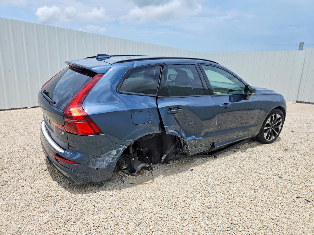 Volvo XC60 - zdjęcie 3