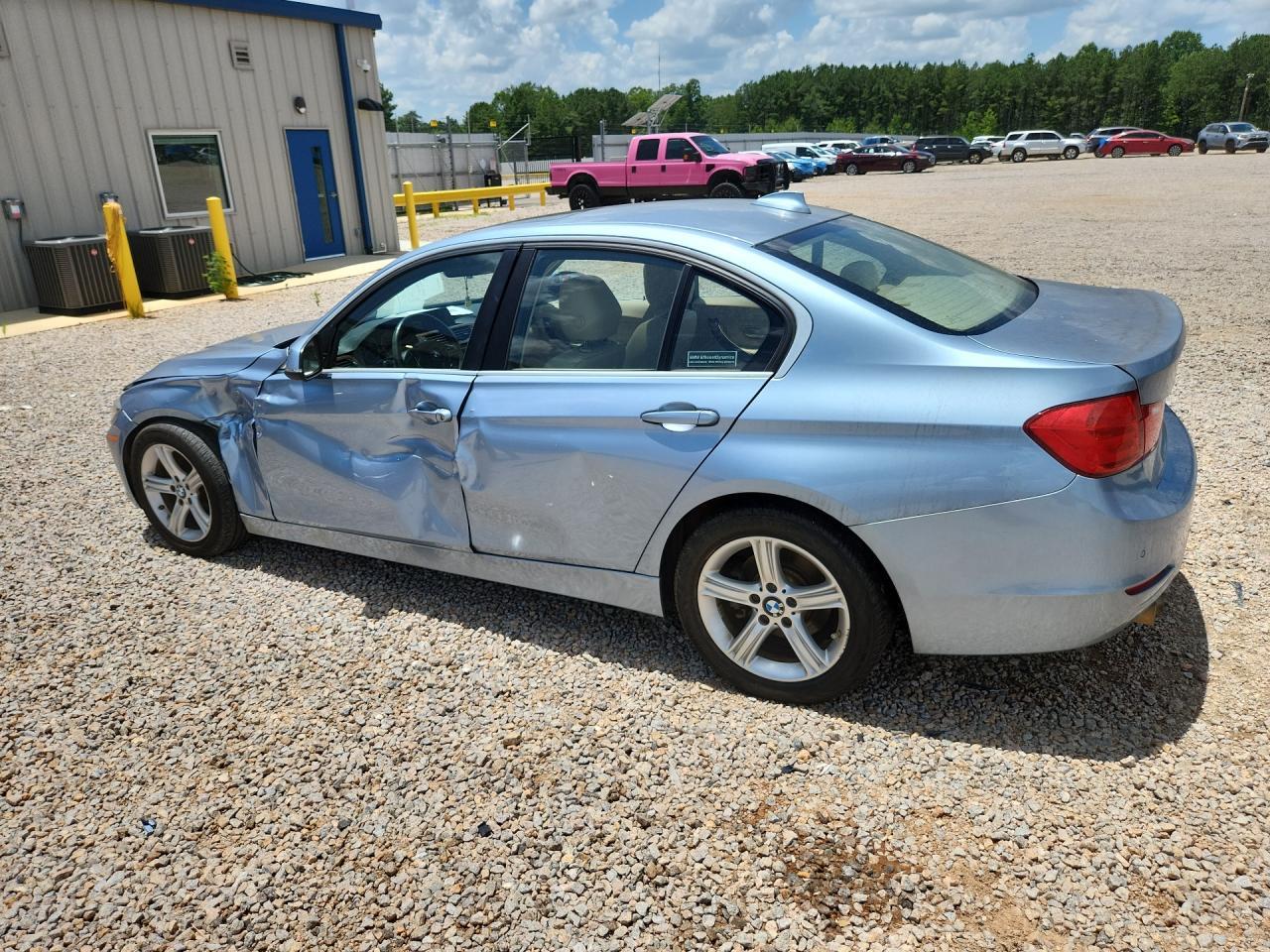 2015 BMW 328 I - zdjęcie 2