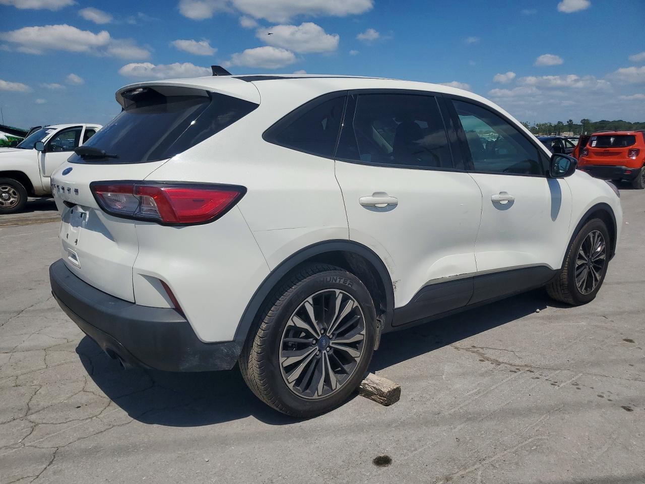 2022 Ford Escape Se - zdjęcie 3