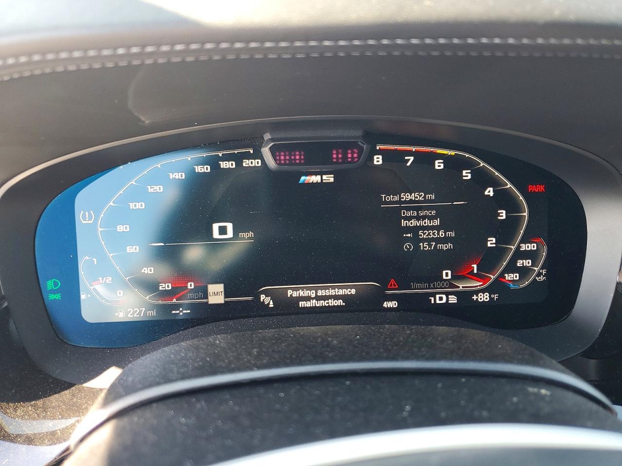 2021 BMW M5 - zdjęcie 9