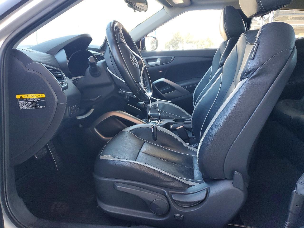2015 Hyundai Veloster Turbo - zdjęcie 7