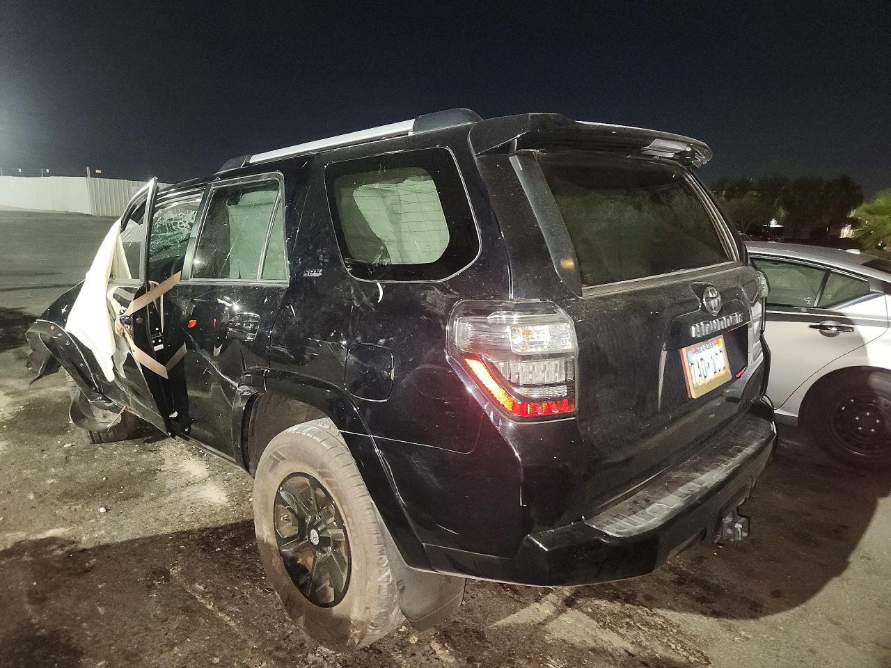 2020 Toyota 4Runner Base Grade - zdjęcie 2