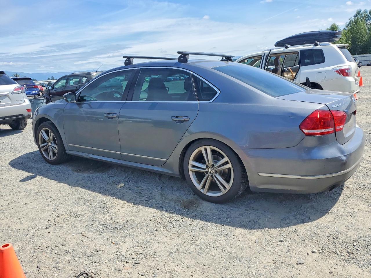 2015 Volkswagen Passat Se - zdjęcie 2