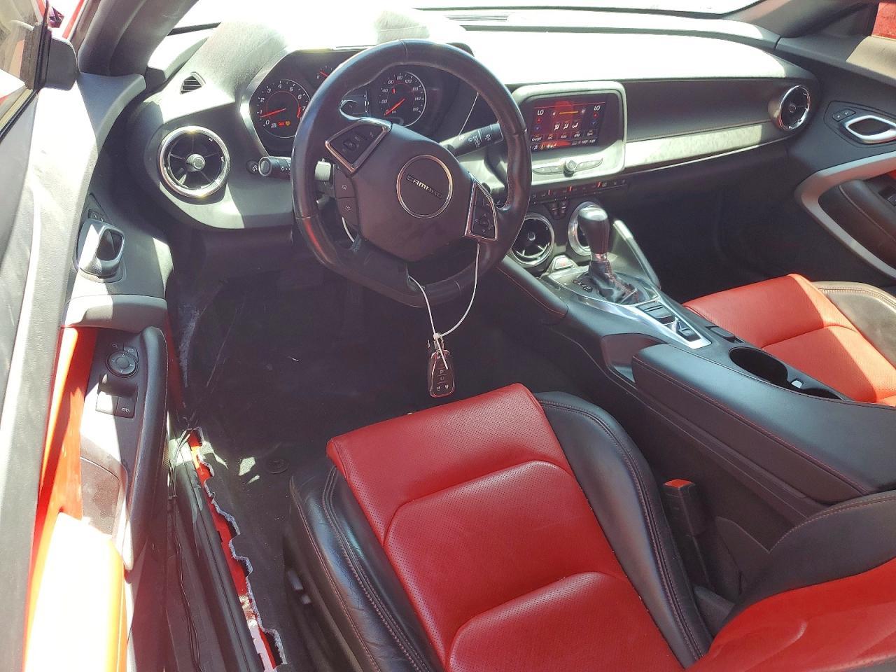 2024 Chevrolet Camaro Lt - zdjęcie 8