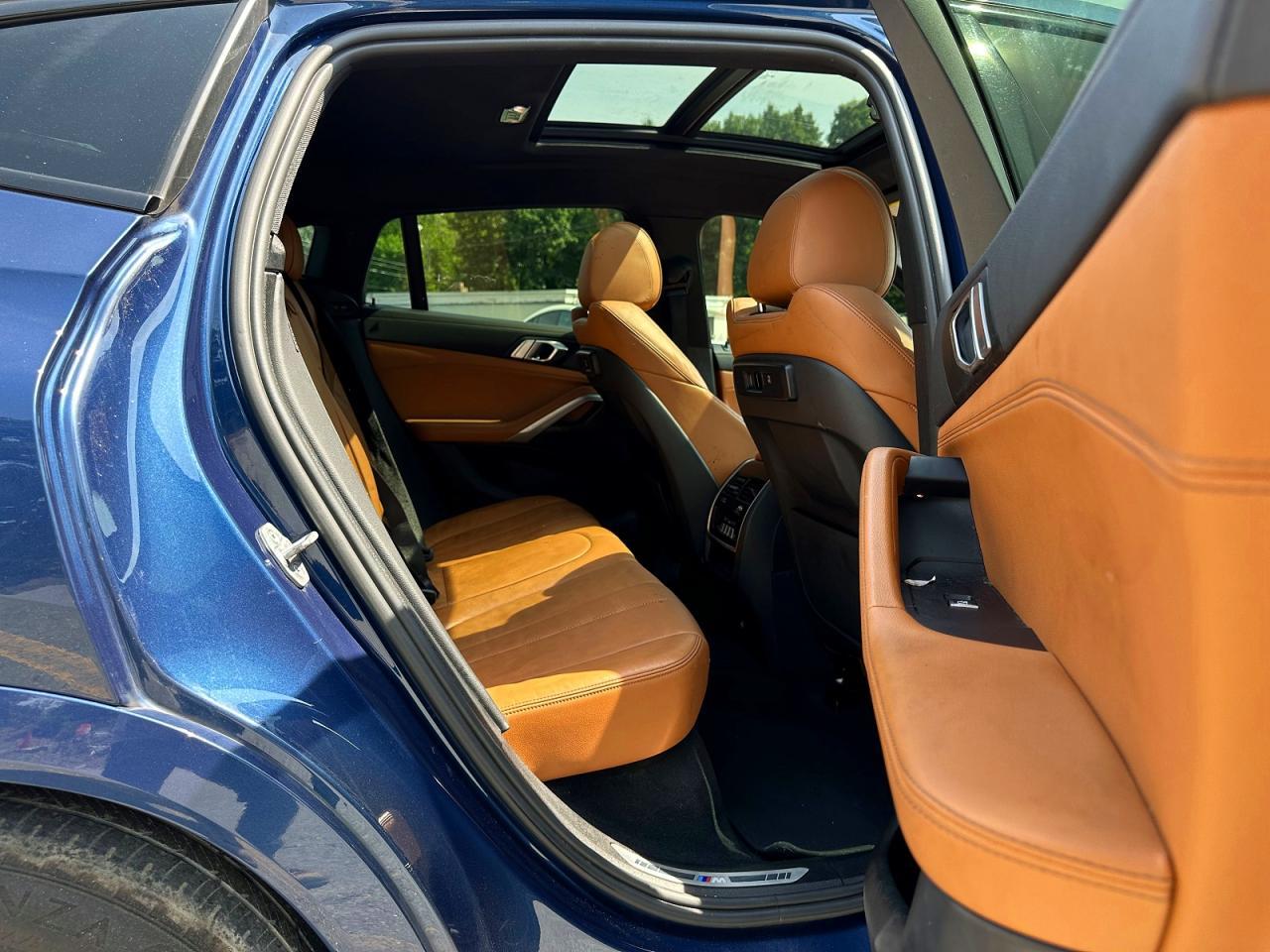 2022 BMW X6 xDrive40I - zdjęcie 9
