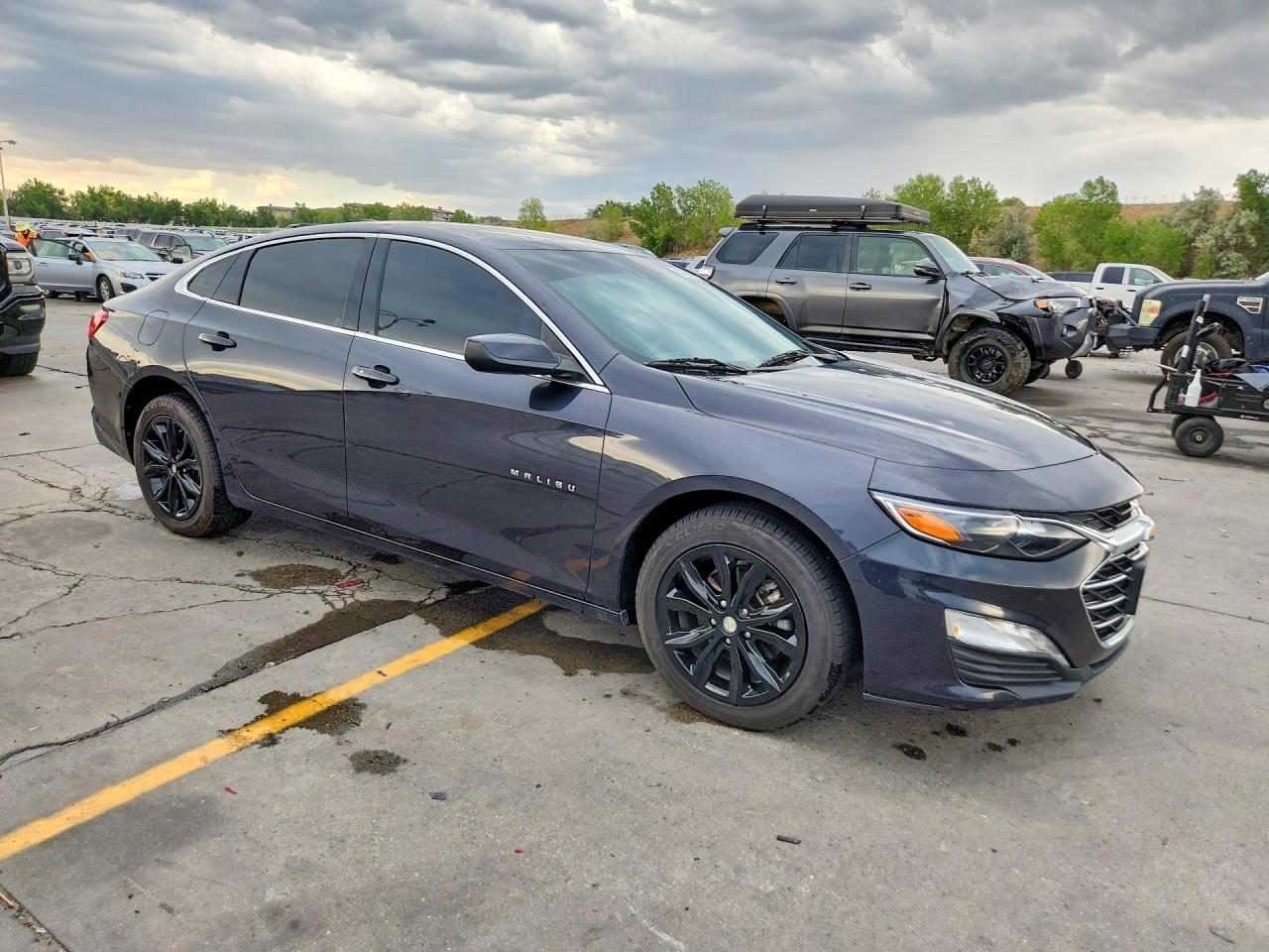 2023 Chevrolet Malibu Lt - zdjęcie 4