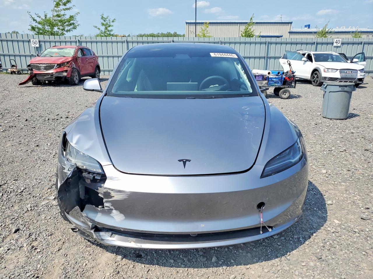 2026 Tesla Model 3 - zdjęcie 5
