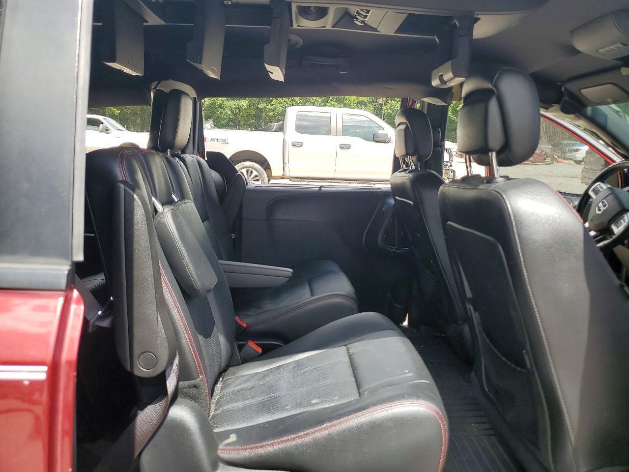 2019 Dodge Grand Caravan Gt - zdjęcie 11