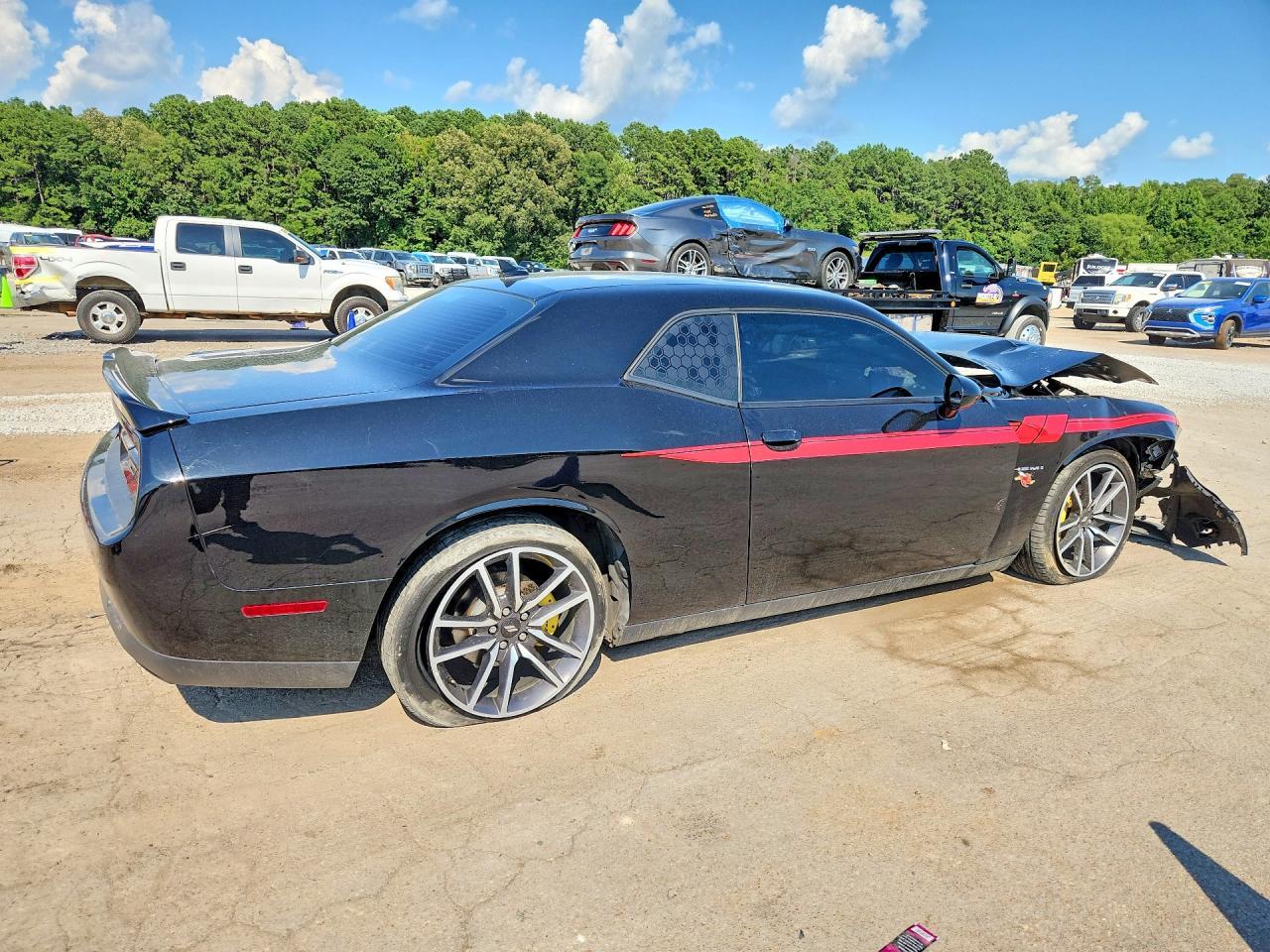 2020 Dodge Challenger R/T - zdjęcie 3
