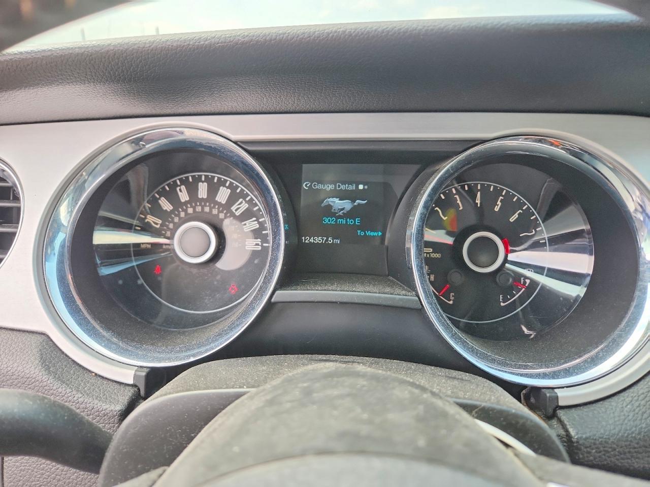 2014 Ford Mustang - zdjęcie 9