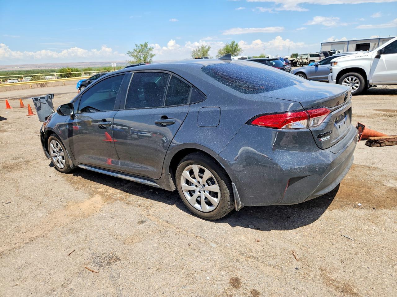 2024 Toyota Corolla Le - zdjęcie 2