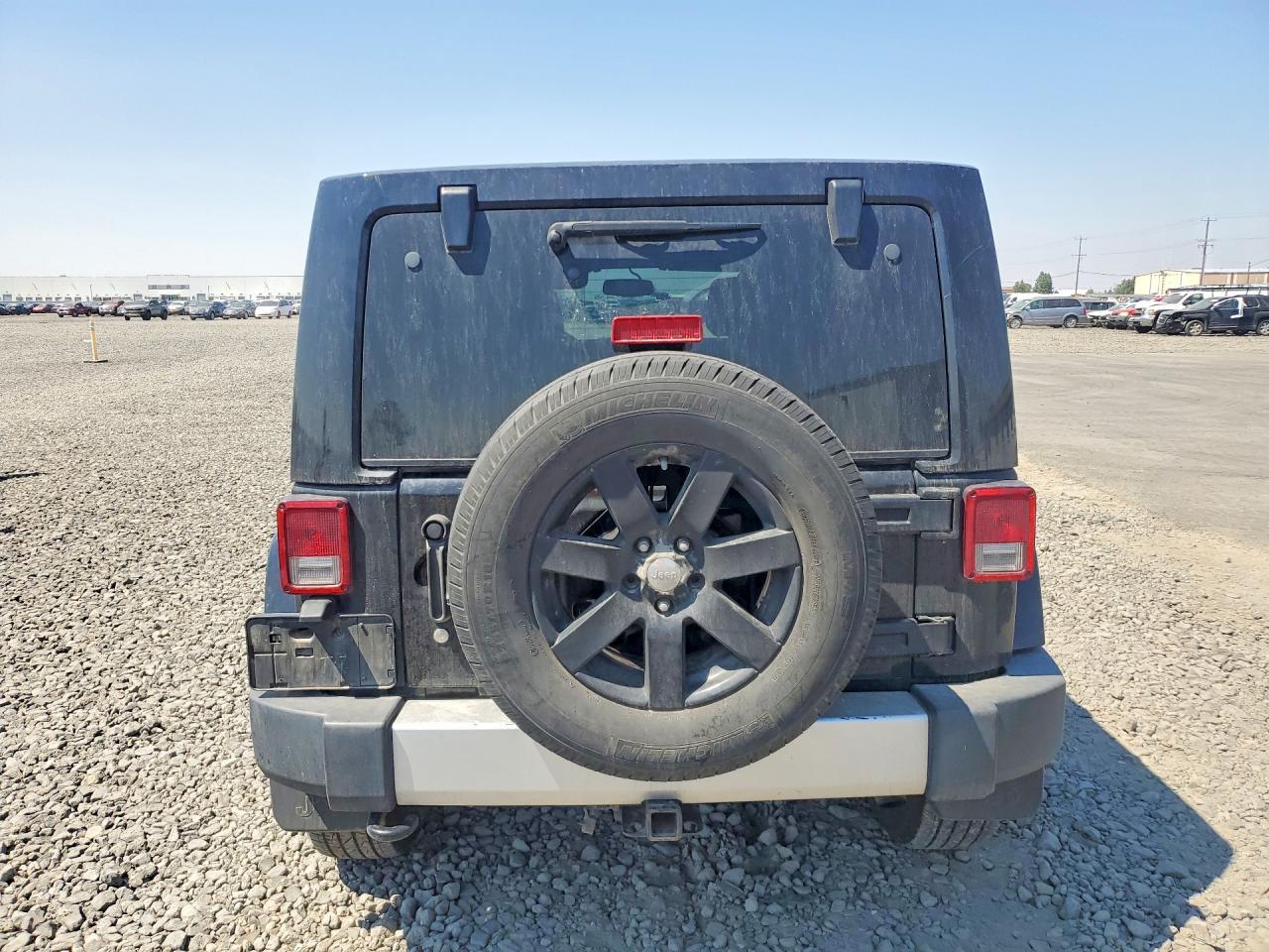 2015 Jeep Wrangler Unlimited Sahara - zdjęcie 6