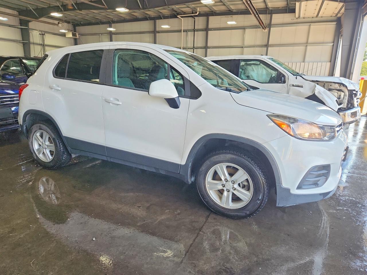 2017 Chevrolet Trax Ls - zdjęcie 4