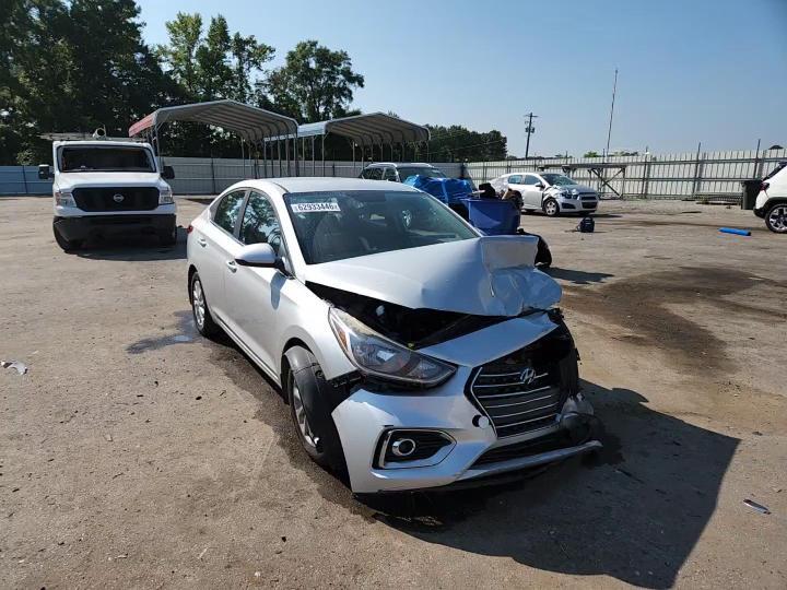 2019 Hyundai Accent Sel - zdjęcie 13