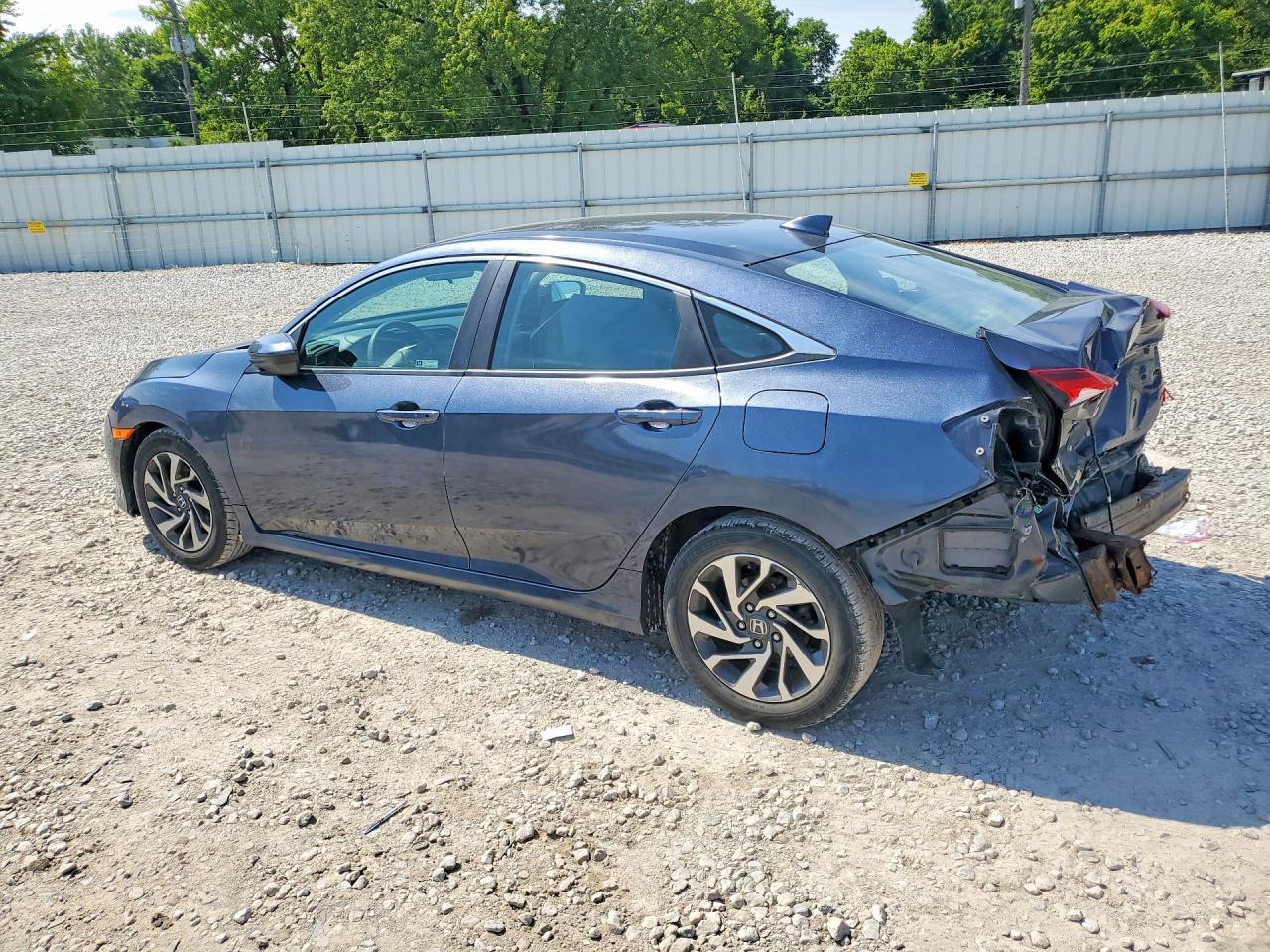 2018 Honda Civic Ex - zdjęcie 2