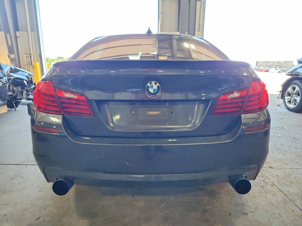 2014 BMW Seria 5 535i - zdjęcie 6