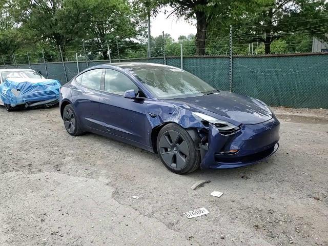 2023 Tesla Model 3 - zdjęcie 13