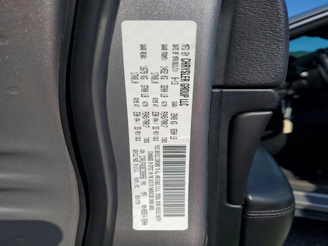 2014 Jeep Grand Cherokee Laredo - zdjęcie 13