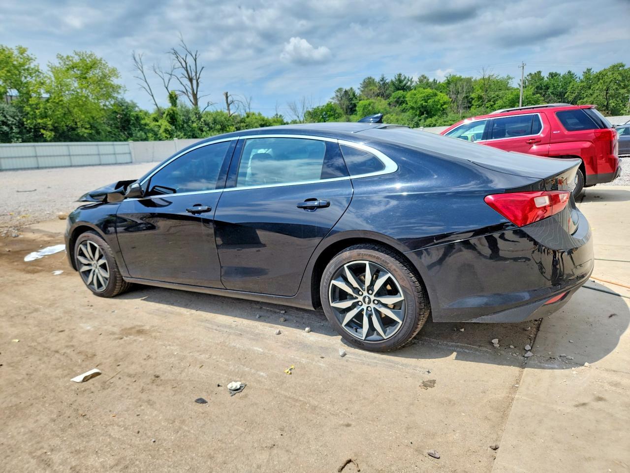 2017 Chevrolet Malibu Lt - zdjęcie 2
