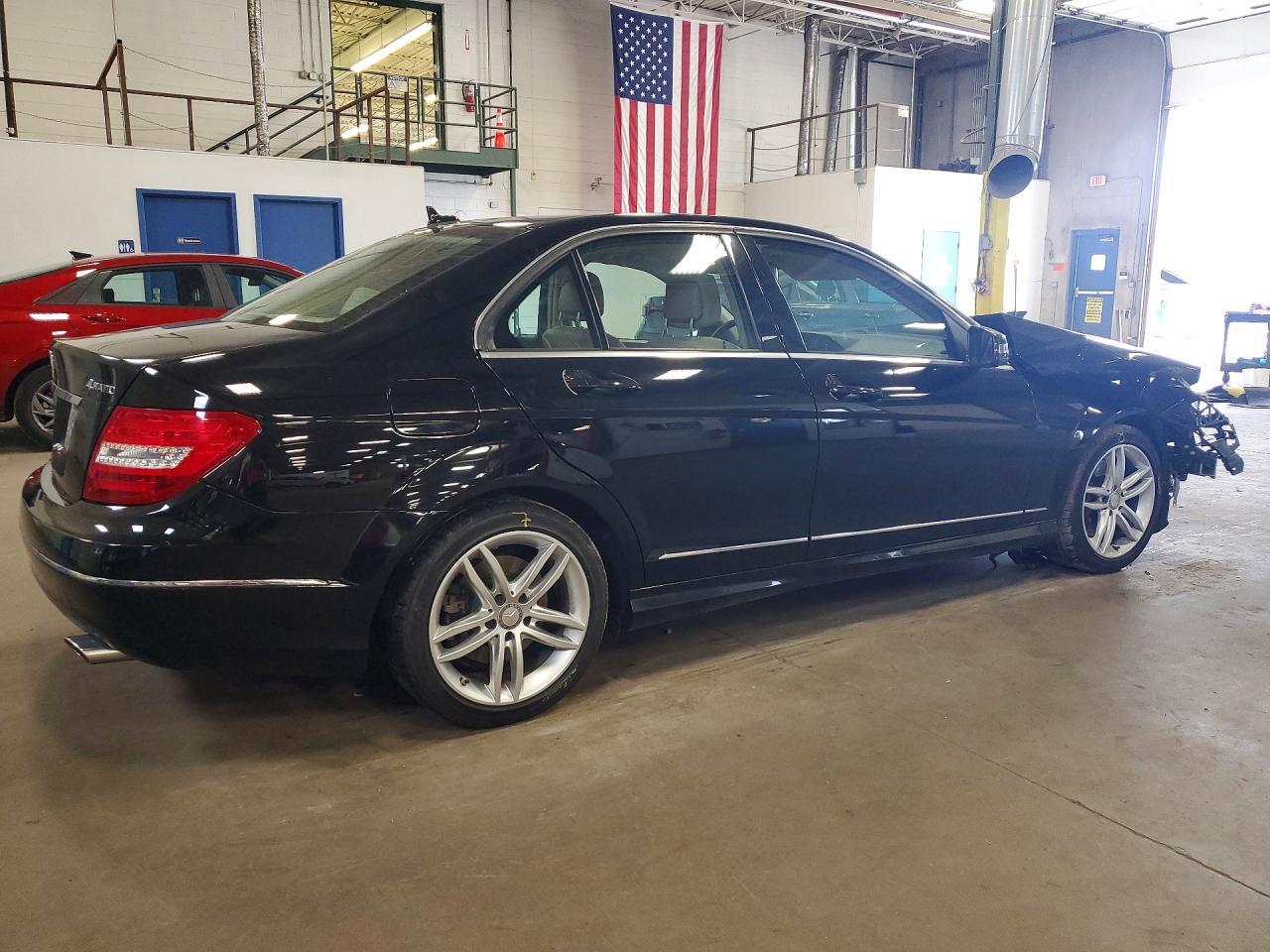 2014 Mercedes-Benz C 300 4Matic - zdjęcie 3