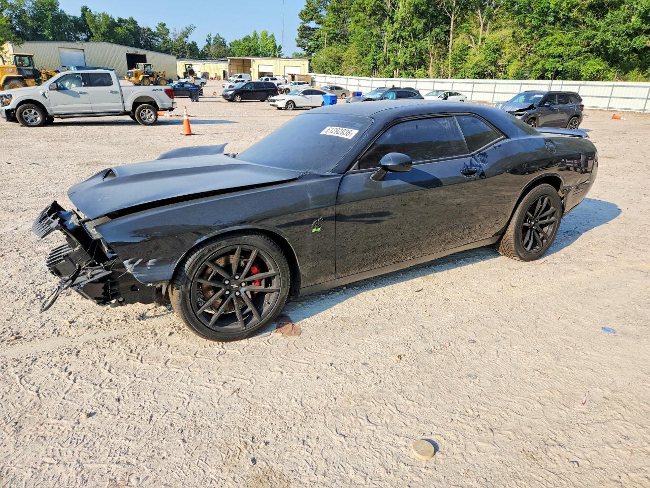 2023 Dodge Challenger R/T - zdjęcie główne