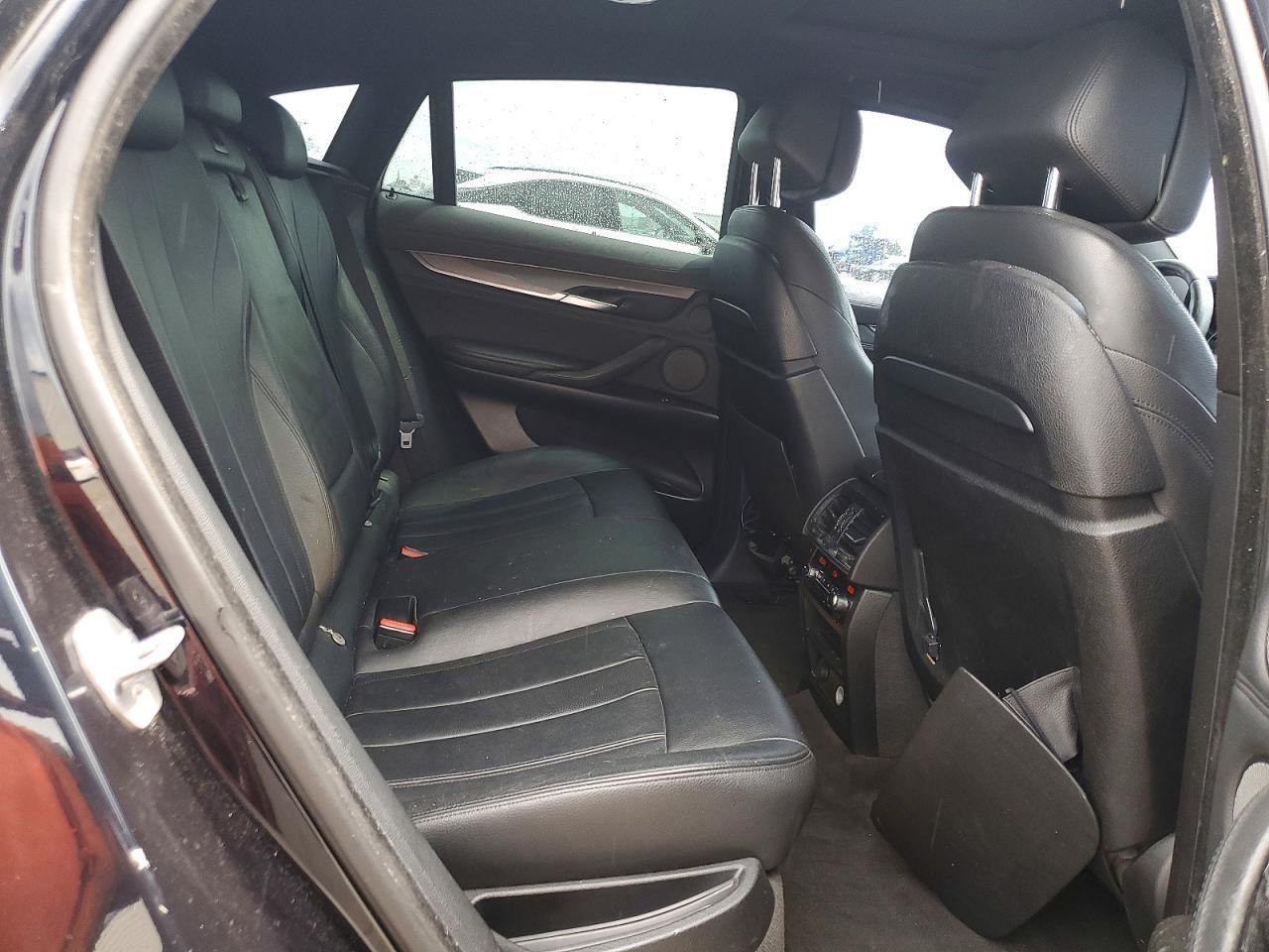 2016 BMW X6 xDrive35I - zdjęcie 11