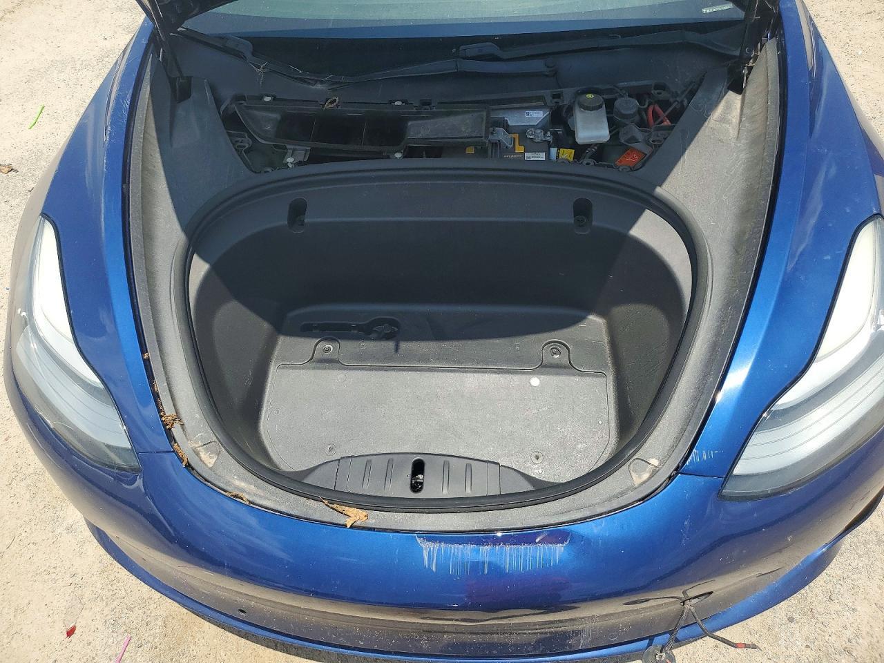 2020 Tesla Model 3 - zdjęcie 11
