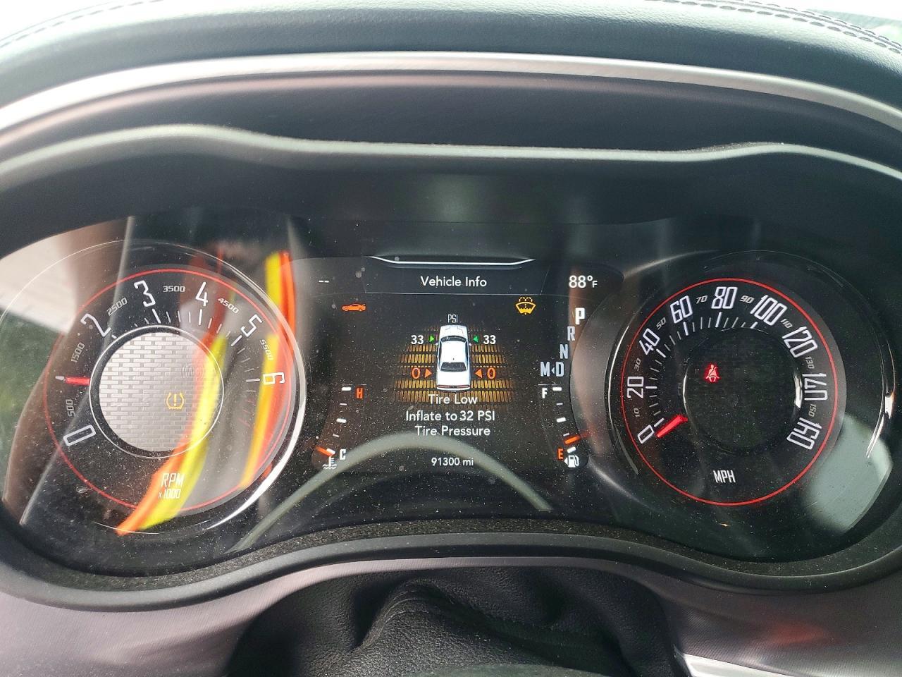 2020 Dodge Challenger Sxt - zdjęcie 9