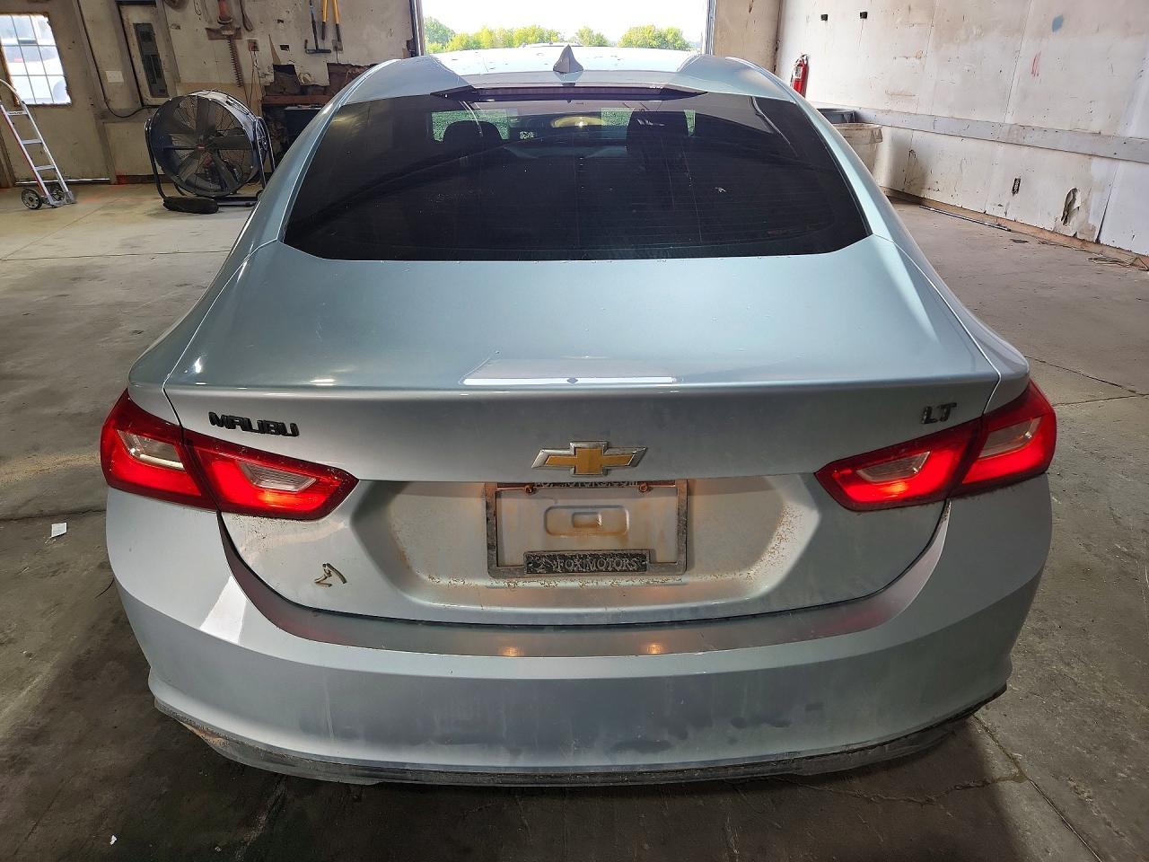 2017 Chevrolet Malibu Lt - zdjęcie 6