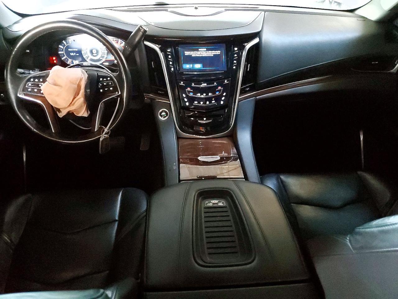 2019 Cadillac Escalade Luxury - zdjęcie 8
