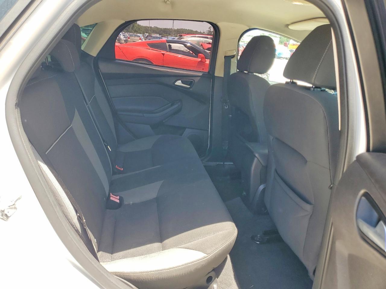 2014 Ford Focus Se - zdjęcie 10