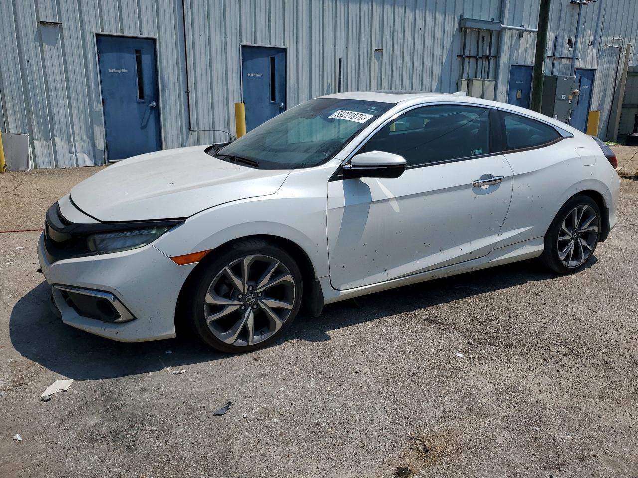 2019 Honda Civic Touring - zdjęcie główne