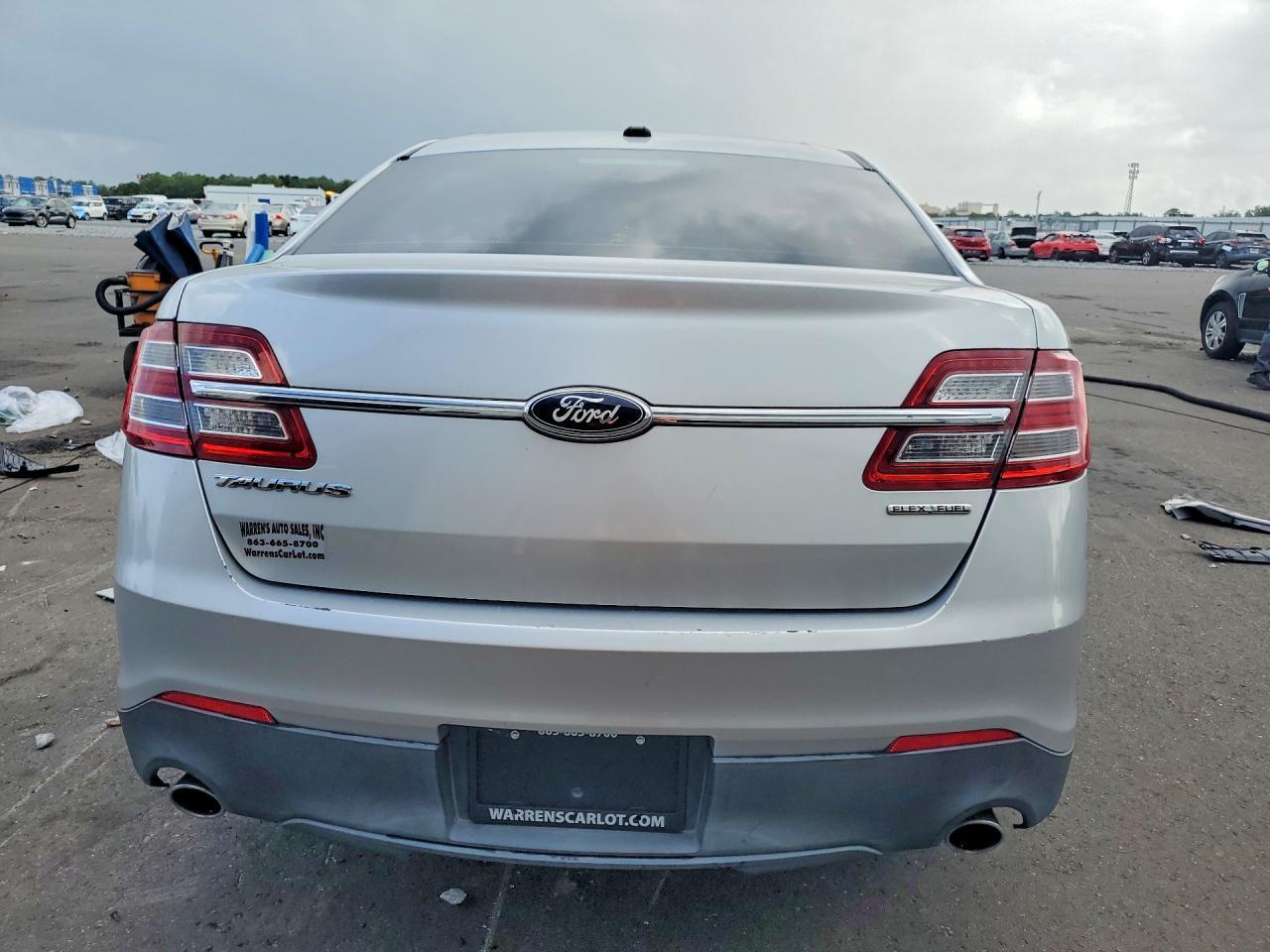 2013 Ford Taurus Se - zdjęcie 6