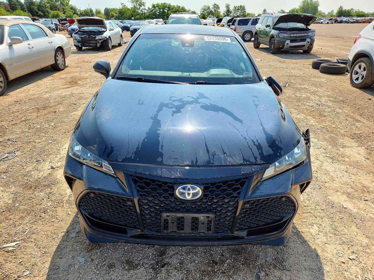 2022 Toyota Avalon Night Shade - zdjęcie 5