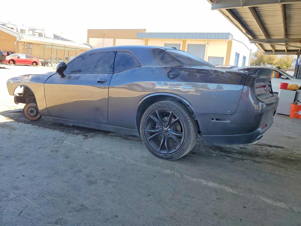 2016 Dodge Challenger Sxt - zdjęcie 2