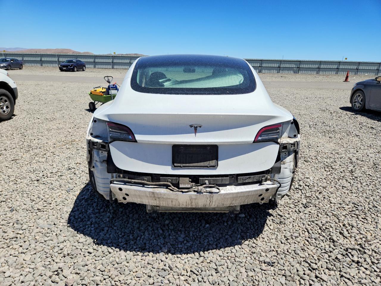 2019 Tesla Model 3 - zdjęcie 6