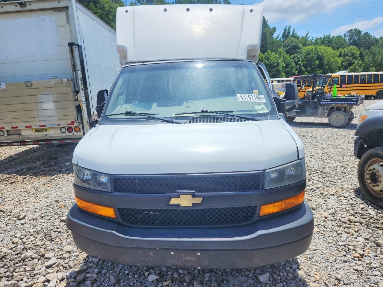 2023 Chevrolet Express G3500 - zdjęcie 5
