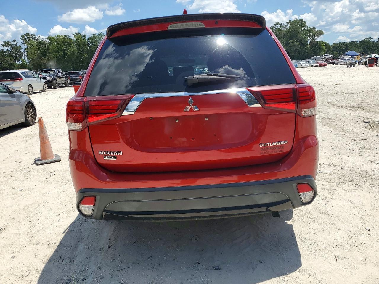 2018 Mitsubishi Outlander Se - zdjęcie 6