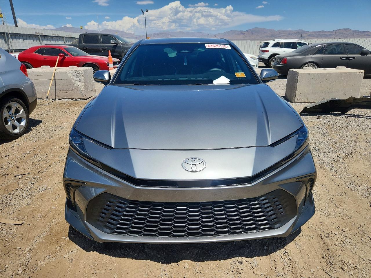 2026 Toyota Camry - zdjęcie 5