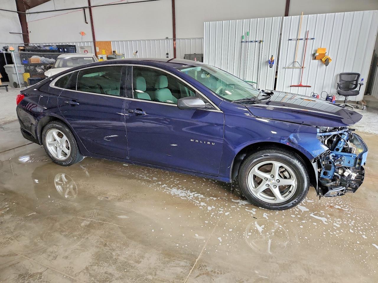 2018 Chevrolet Malibu Ls - zdjęcie 4