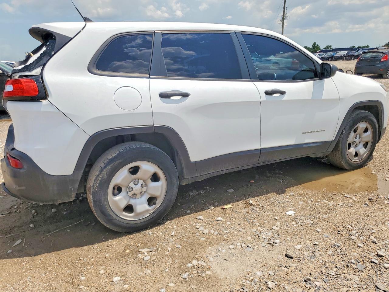 2016 Jeep Cherokee Sport - zdjęcie 3