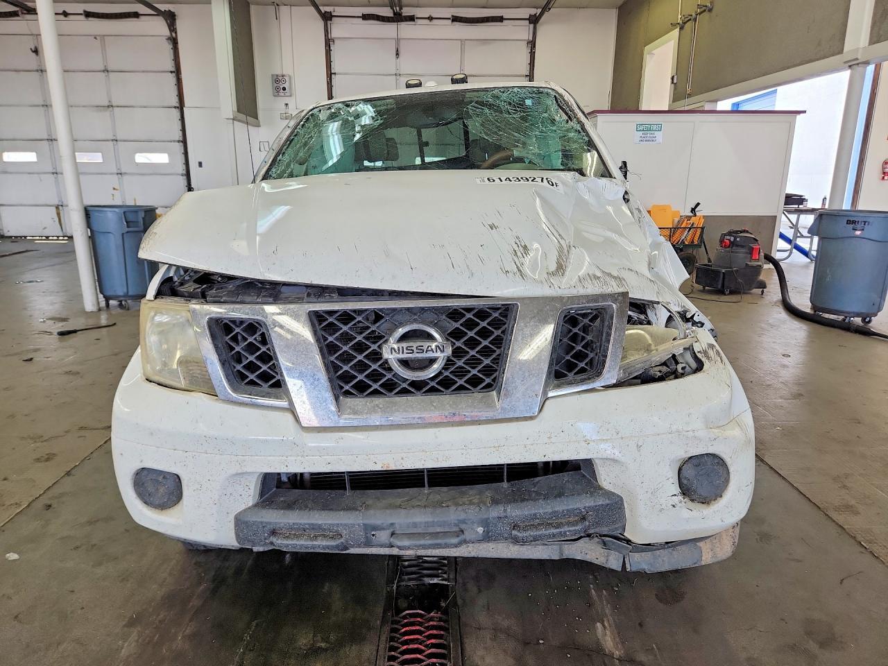 2015 Nissan Frontier Sv V6 - zdjęcie 5